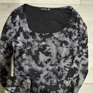 Black and Gray Women's Top
